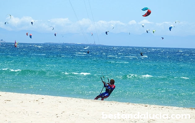 kitesurfing, Playa de Valdevaqueros, Tarifa, spain, espana