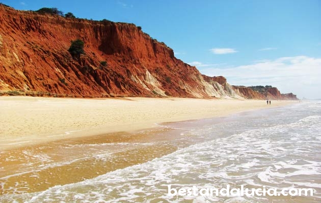 Olhos_de_Agua_beach_630x400_3